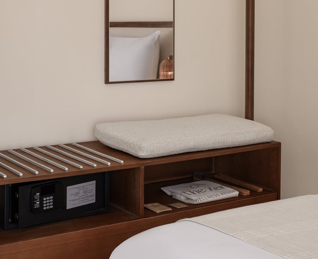 Duo Retreat Room